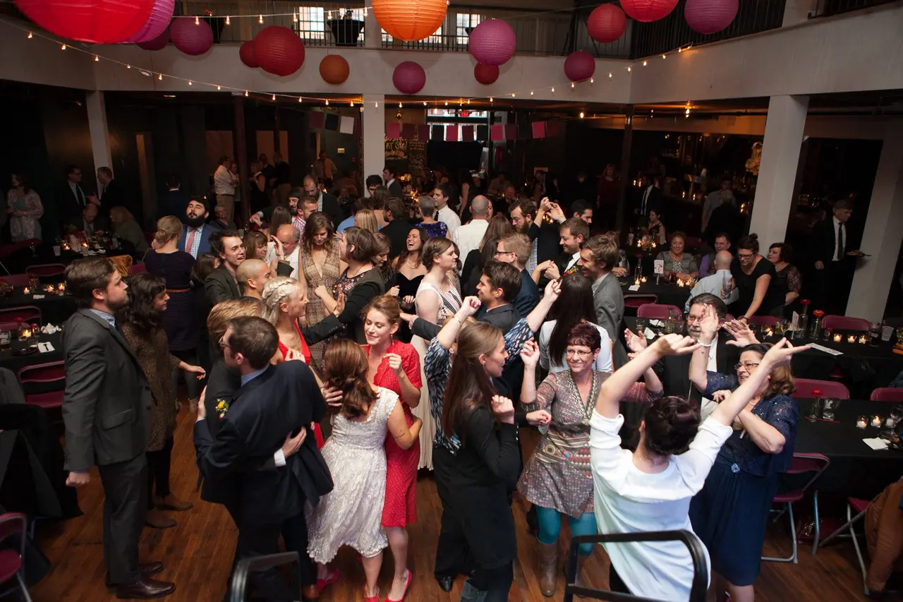 indoor wedding venue Cincinnati, Cincinnati wedding rain plan, urban wedding venues Cincinnati, wedding planning tips Cincinnati, historic wedding venues Cincinnati