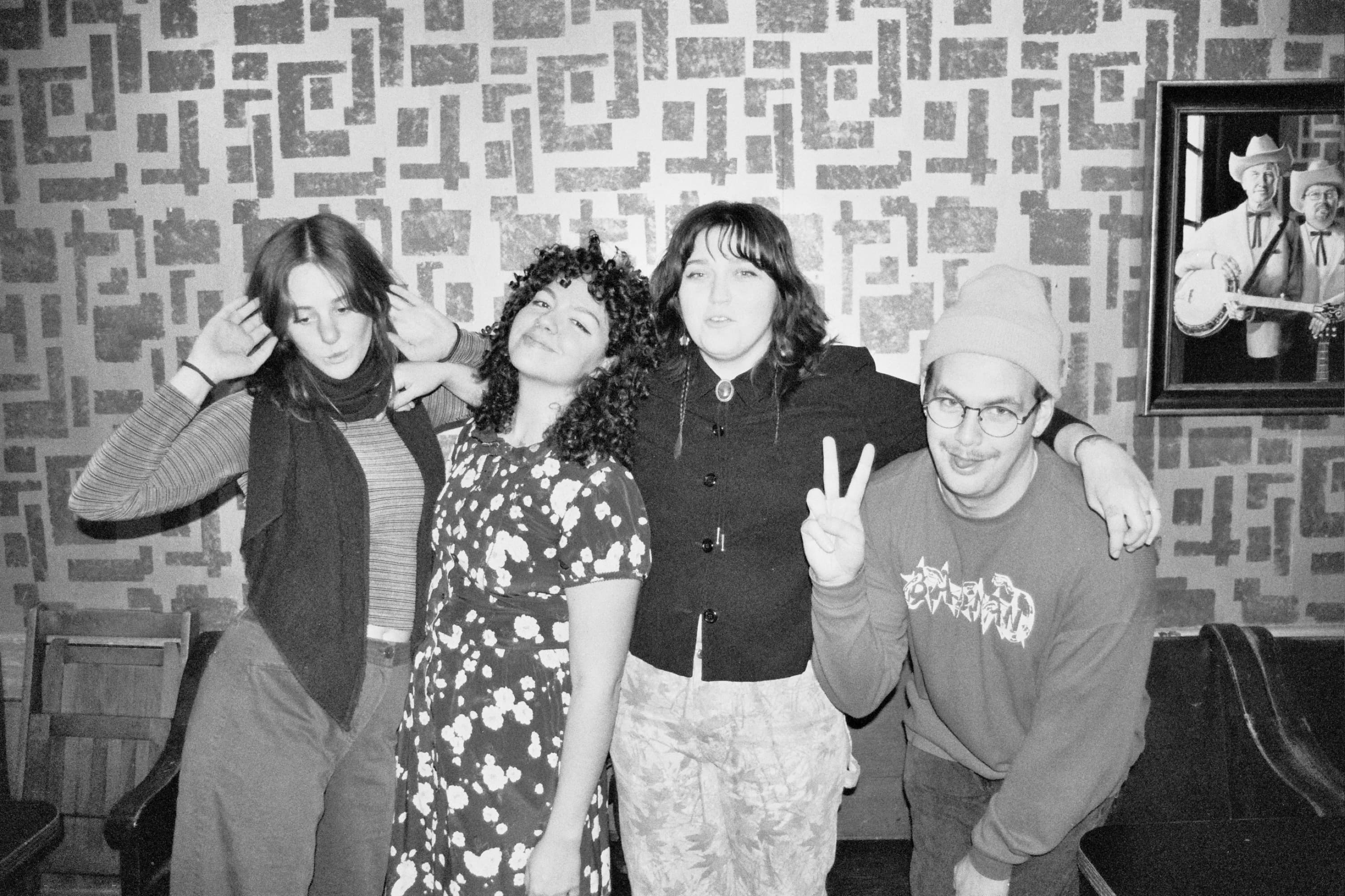 Mirah w/ Spoils Woodward