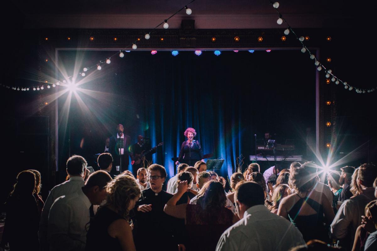 How The Woodward Theater Contributes to Cincinnati’s Vibrant Arts & Culture Scene