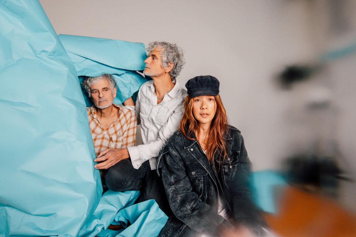 GET TICKETS: BLONDE REDHEAD w/ Squirrel Flower | FRI 6/6